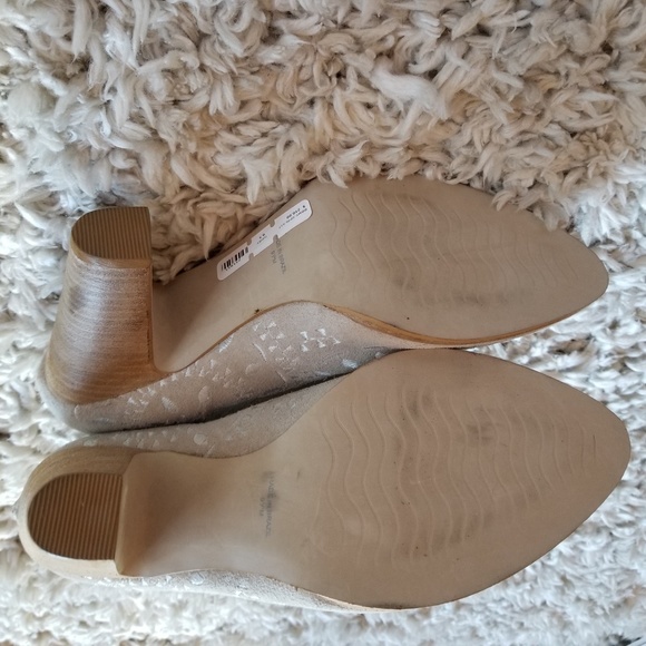 Matisse Springfield Embroidered Suede Bootie - Picture 6 of 8